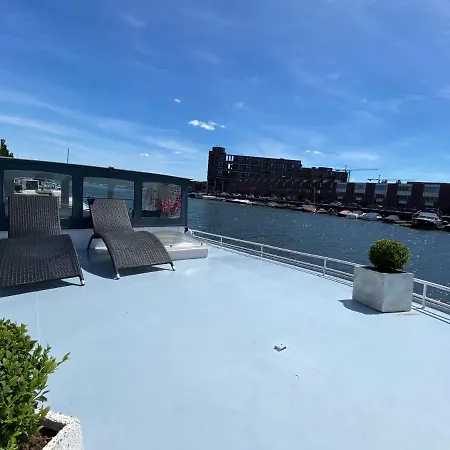 Champ * Amsterdam